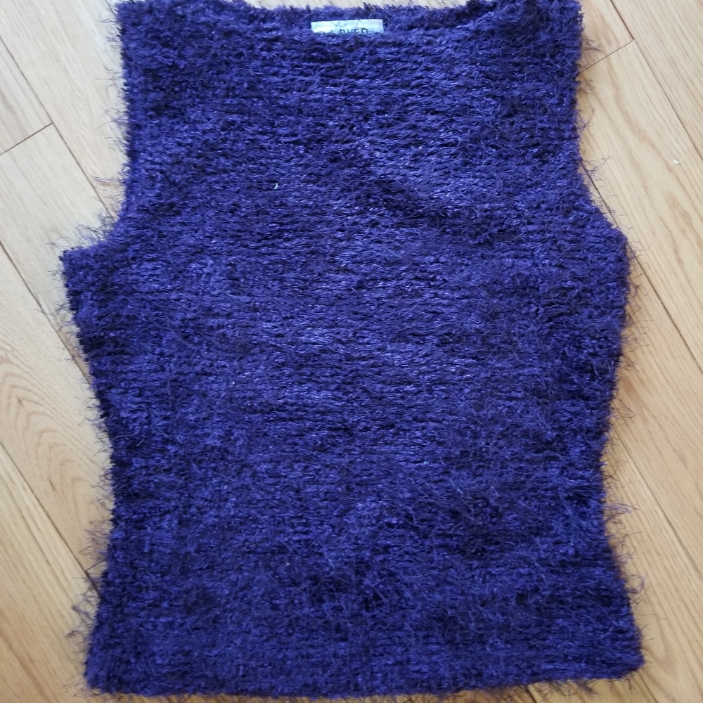 A. Byer fuzzy vest purple size L